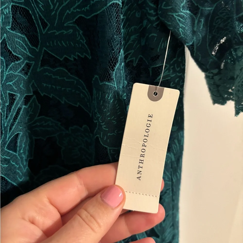 NWT ANTHROPOLOGIE HD in Paris Lace Meadows Blouse Peacock Turquoise Teal Size 0